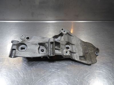 Renault Clio III 1.6 16V Aggregathalter 8200669495 – Produktansicht 1