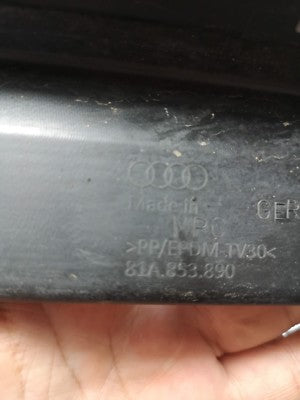 Audi Q2 GA Orig Unterholmverkeidung Unterfahrschutz Schwelle 81A853889 81A853890 – Produktansicht 4