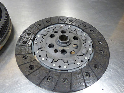 mit Kupplung Set VW AUDI SEAT SKODA 1.4 TFSI TSI 15 km ! ORIGINAL gebraucht - Zweimassenschwungrad – Produktansicht 5