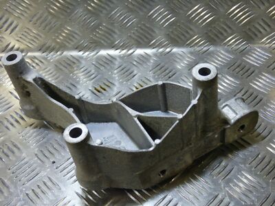 OPEL ASTRA K 1.4 Turbo Motor Halter Halterung GM 13363920 - – Produktansicht 1