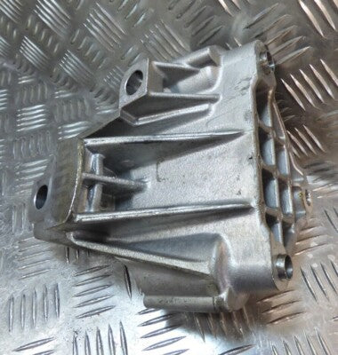 Alfa Romeo Stelvio Q4 2.2 JTD Motorhalter motor halter halterung ORIGINAL gebraucht - 55267865 – Produktansicht 2