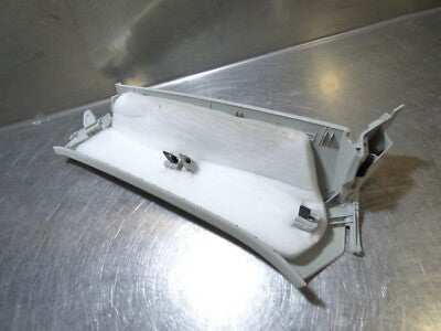 Audi Q3 8U 2011-18 C-Säulen- Abdeckung links weiß 8U0867287 ORIGINAL gebraucht - Verkleidung – Produktansicht 2