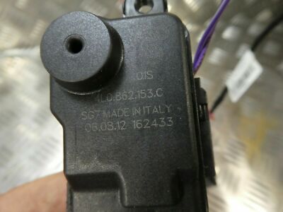 AUDI A1 8X Stellelement Tank Schloss Stellmotor 4L0862153C gebraucht - Original – Produktansicht 2