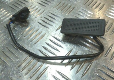 Alfa Romeo Stelvio 2021 Facelift Handgriff aussen hinten microschalter 50559408 – Produktansicht 1