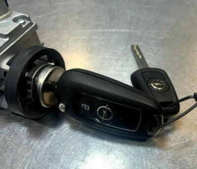 OPEL ASTRA K Zündschloß ECU Immobilizer Zündschloßhalter GM 13396112 GM 39079939 – Produktansicht 3