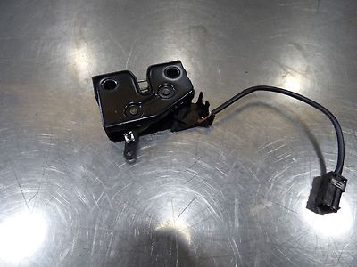Porsche Cayman / Boxster 987 2.9 Schloss Heckklappe Deckelschloss 98751205300 – Produktansicht 2