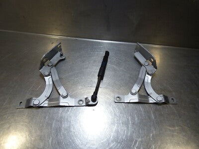 Porsche Boxster 981 Scharnier L+R mit Gasdruckfeder 98151215202 98151255102 – Produktansicht 2