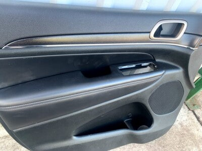 Orig Jeep Grand Cherokee IV WK2 Türverkleidung vorne links 5LL771X9AB schwarz – Produktansicht 2