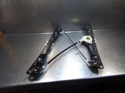 BMW 3 Series Bj:2009 Fensterheber vorne rechts ohne Motor ORIGINAL gebraucht - 7140588E – Produktansicht 2