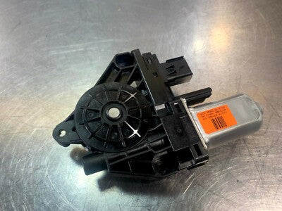 Orig Jeep Grand Cherokee IV WK2 Fensterhebermotor Vorne Rechts 130616931400-103 – Produktansicht 2