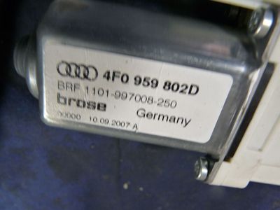 AUDI A6 4F 2.7 TDI S-Line Bj.2008 vorne rechts 4F0959802D ORIGINAL gebraucht - Fensterhebermotor – Produktansicht 3