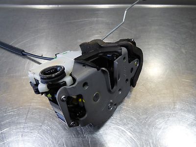 Opel Astra J 1.7 CDTi ZV Stellmotor Schloss Türschloss hinten rechts 13503782 – Produktansicht 2
