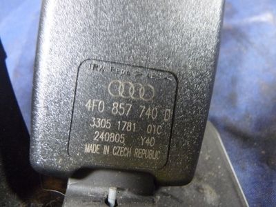 AUDI A6 4F 2.7 TDI V6 Bj.2006 hinten re. 4F0857740D / 4F0 857 740 D ORIGINAL gebraucht - Gurtschloss – Produktansicht 2