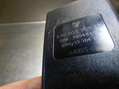 Porsche PANAMERA 970 Untergurt Gurtschloss hinten links ORIGINAL gebraucht - 97080318500 – Produktansicht 2