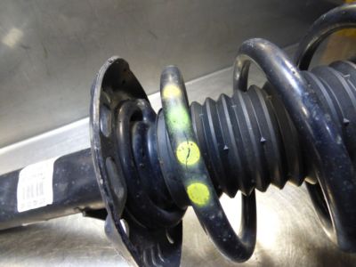 VW Passat 3G 2.0 TDI Federbein vorne rechts 3C0413031AS / 3C0 413 031 AS – Produktansicht 2