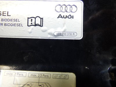 AUDI A8 4E Facelift Tankklappe Tankdeckel 4E0809857E schwarz LZ9Y – Produktansicht 5