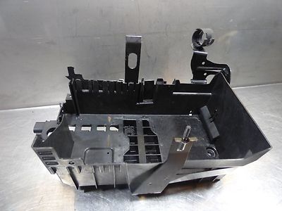 Opel Astra J 1.7 CDTI Batteriekonsole / 13354420 ORIGINAL gebraucht - 13308434 – Produktansicht 1