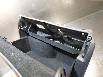 Mercedes GLC AMG W253 Dashboard Glovebox Compartment A2536800191 for RHD – Produktansicht 2