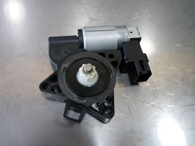 Mazda RX8 Bj.:2006 Motor vorne rechts GJ6A5958X / GJ6A 5958X ORIGINAL gebraucht - Fensterhebermotor – Produktansicht 1