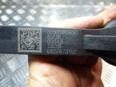 JEEP COMPASS II 2021 ORIGINAL MOPART Stange strebe Radaufhängung 68246731AC – Produktansicht 2
