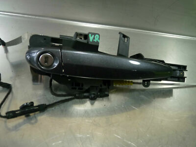 BMW 1 SERIES E87 DRIVER SIDE FRONT DOOR HANDLE & BRACKET IN GREY – Produktansicht 1