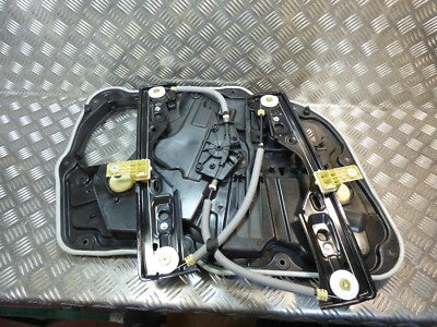 JEEP COMPASS II 2021 Original MOPAR Fensterheber Vorne Rechts 68242678AA – Produktansicht 2