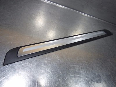 Audi A4 8K Einstiegsleisten Leisten Aluminium 8K0853374 Vorne Rechts – Produktansicht 1