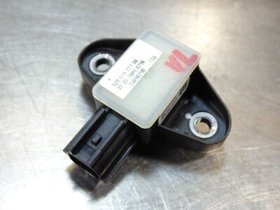 Porsche Panamera 970 Orig. Crash Sensor 97061822700 Impact Sensor Vorne L = R – Produktansicht 1