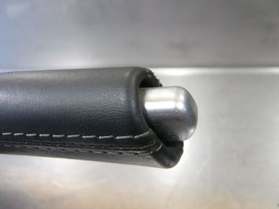 Porsche Boxster 987 2.7 Handbremshebel Leder 99742403162 / 997.424.031.62 – Produktansicht 4