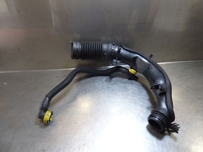 Citroen Picasso C4 2.0 HDI Ladeluftschlauch / 9675087480 ORIGINAL gebraucht - M06021A152 – Produktansicht 2