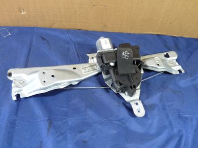 Peugeot 308 S Bj:2011 Fensterheber Motor hinten rechts 0130822370 / 9659826680 – Produktansicht 1