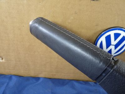 VW GOLF 5 1.9 TDI BXE 1K0711303M / 1K0 711 303 M ORIGINAL gebraucht - Handbremshebel – Produktansicht 3