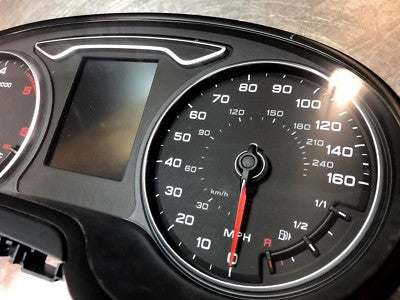 Audi A3 S3 8V 8V1 2.0 TDI 2017 SPEEDOMETER INSTRUMENT CLUSTER Tacho Mph / Km/h – Produktansicht 4