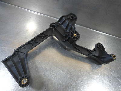 VW Passat B8 3G 2.0 TDI Halter Träger Luftfilterkasten 3Q0129671A ORIGINAL gebraucht - Aufnahme – Produktansicht 1