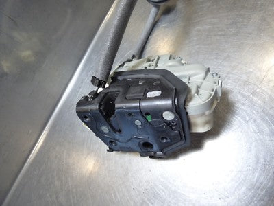 Audi A1 8X A3 MK3 DRIVER SIDE RIGHT FRONT DOOR LOCK 8X2837016 ORIGINAL gebraucht - MECHANISM – Produktansicht 2