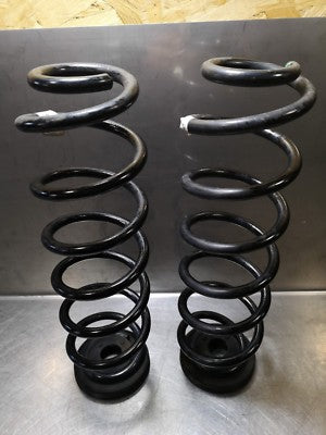 AUDI Q2 Orig. Spiralfeder Hinten 5Q0511121 CL 5Q0511121CL L + R ORIGINAL gebraucht - Schraubenfeder – Produktansicht 1