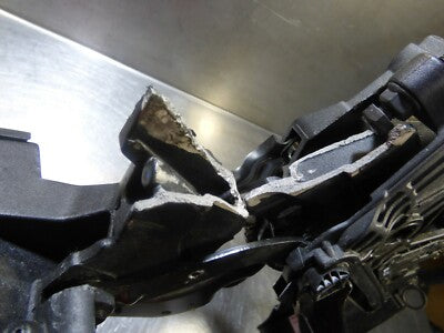 Porsche Boxster 981 Verdeckgestell Satz Rechts gebrochen ORIGINAL gebraucht - 98156191400 – Produktansicht 3