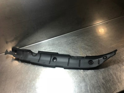 AUDI Q2 Orig. Kotflügel vorne L + R 81A821112 81A821111 ORIGINAL gebraucht - Abdeckung – Produktansicht 1