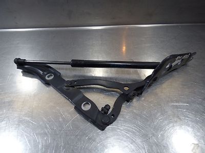 BMW 330D Scharnier Heckklappe hinten links ORIGINAL gebraucht - 7060627 – Produktansicht 1