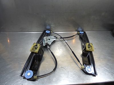 Opel Astra J 1.7 CDTI Fensterheber vorne links ohne Motor ORIGINAL gebraucht - 13350757 – Produktansicht 1
