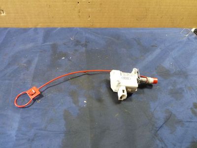 Audi A8 3.0 TDI V6 Quattro Tankklappe 4E0862150 / 4E0 862 150 ORIGINAL gebraucht - Stellmotor – Produktansicht 1