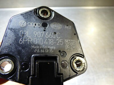 VW Crafter 2.0 CR TDI Sensor Motorölstand 03L907660C gebraucht - Original – Produktansicht 3
