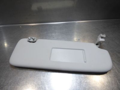 VW Fox 1.2 6V rechts 6Q0857552B/C / 6Q0 857 552 B/C ORIGINAL gebraucht - Sonnenblende – Produktansicht 1