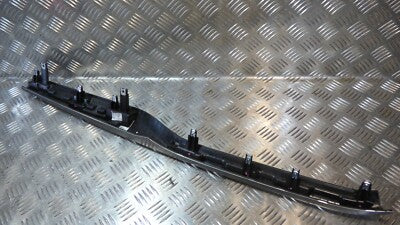 Alfa Romeo Stelvio Q4 2021 Zierleiste Armaturenbrett silver 156127970 – Produktansicht 4