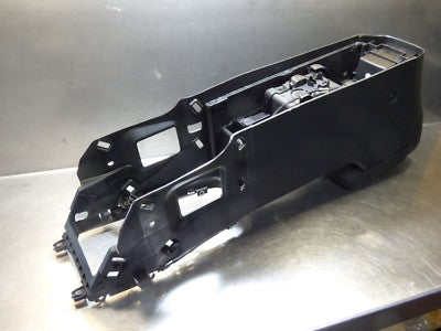 Opel Astra J 1.7 CDTI ORIGINAL gebraucht - Mittelkonsole Armlehne 13317404T | 13317404 T – Produktansicht 7