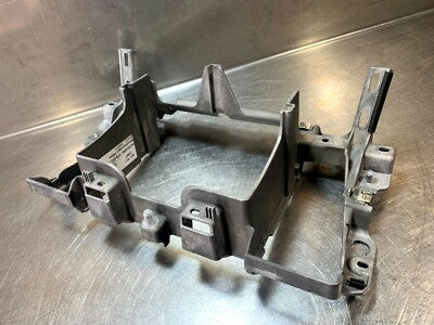 Porsche Panamera 970 Halter Halterung Armaturenbrett Navigation 97055232100 - – Produktansicht 2