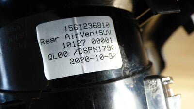 Alfa Romeo Stelvio Q4 Luftdüse Frischluft Düse Hinten 1561236810 – Produktansicht 3