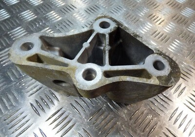 Jeep KL 2.0 CRD LMY51 Motor Halter Halterung Motorhalter ORIGINAL gebraucht - Cherokee – Produktansicht 2