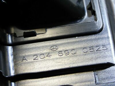 Mercedes W204 C Klasse Limo Laderaumkante Ladekante Verkleidung A2046900825 – Produktansicht 4