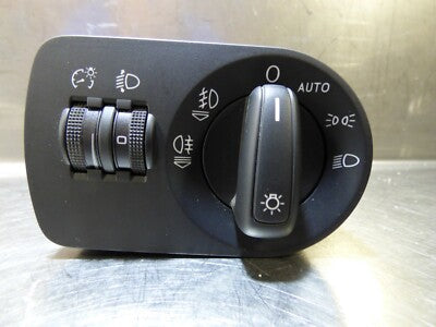 AUDI Q3 8U Schalter light switch RHD 8U2941531A 8U0919094 ORIGINAL gebraucht - Lichtschalter – Produktansicht 1